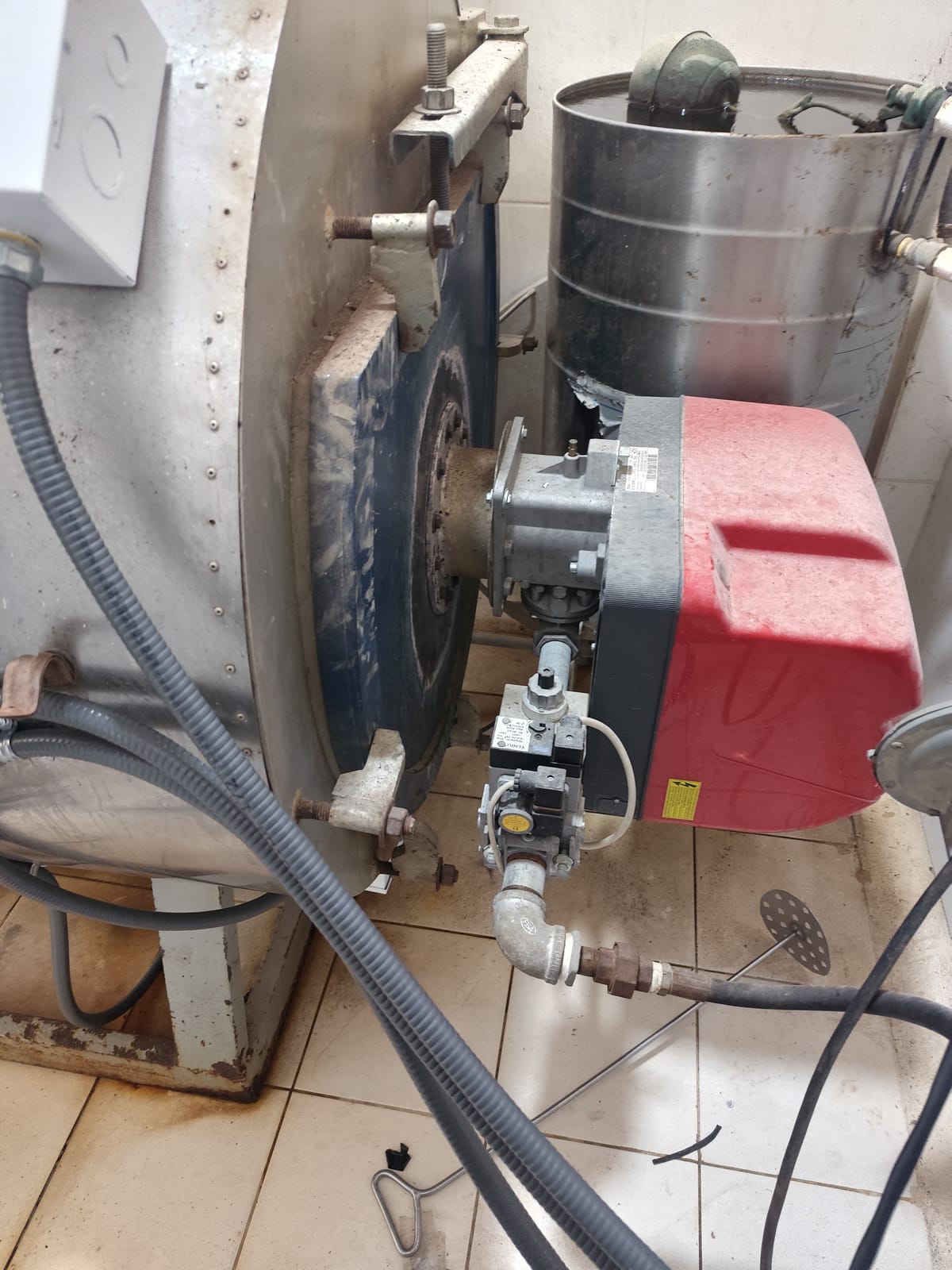 Instalación Eléctrica, Seguridad y Control para Calderas Industriales de Vapor y Gas - Imagen 5