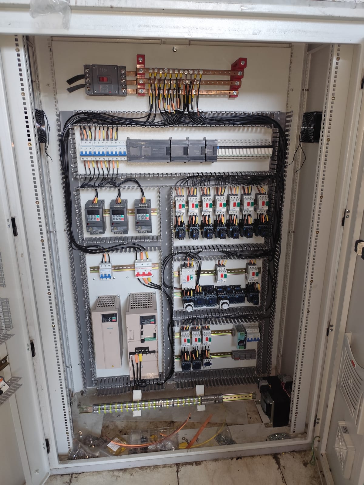 Centro de Control de Motores (CCM) y Tablero de Fuerza – Planta Extractora de Palma - Imagen 4